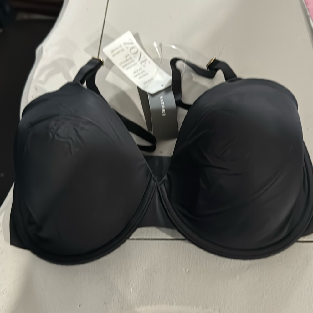🌷Brand New Natori Bra 🌷